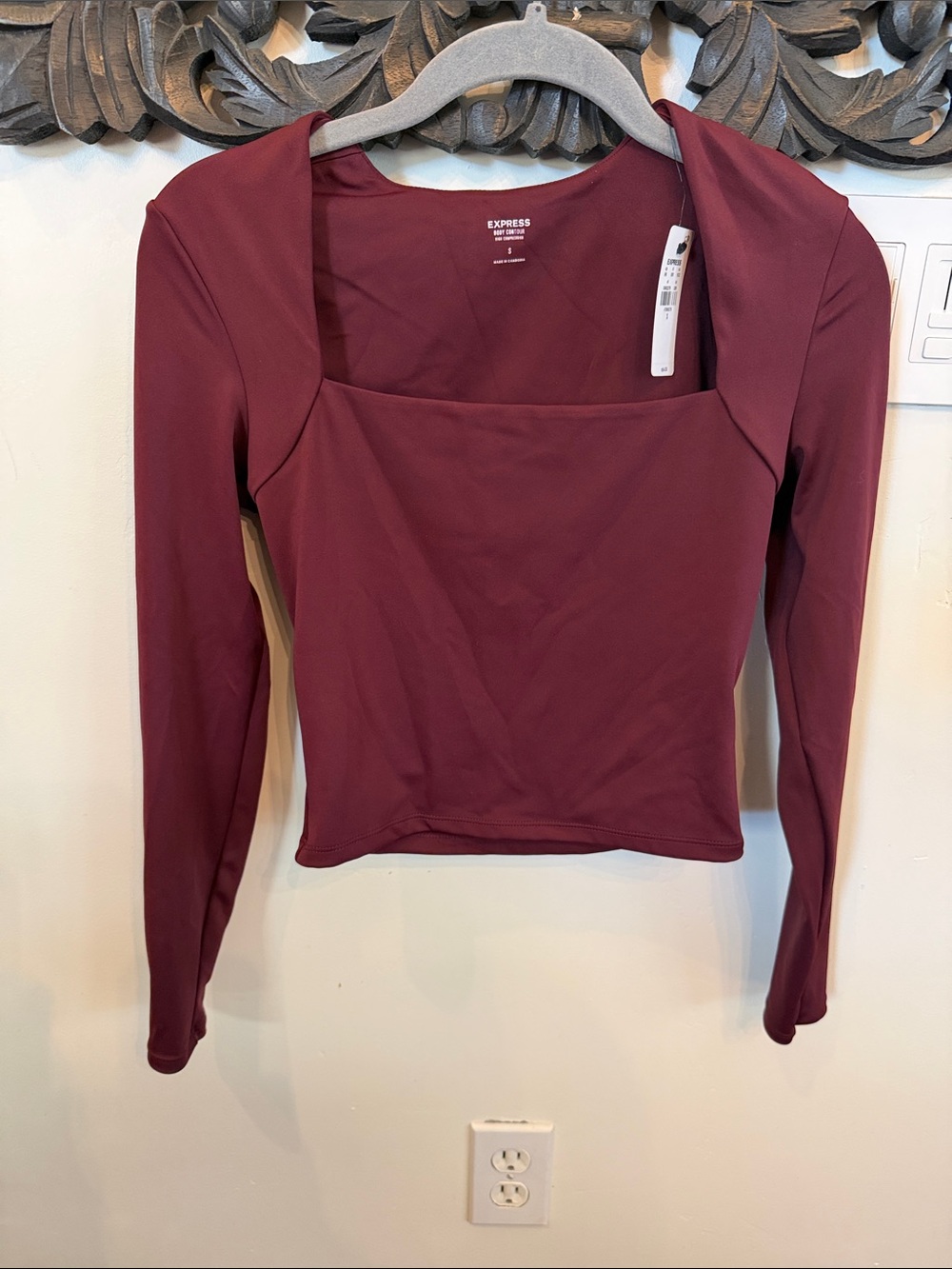 Express Long Sleeve Square Neck Top - Maroon size small NWT $54